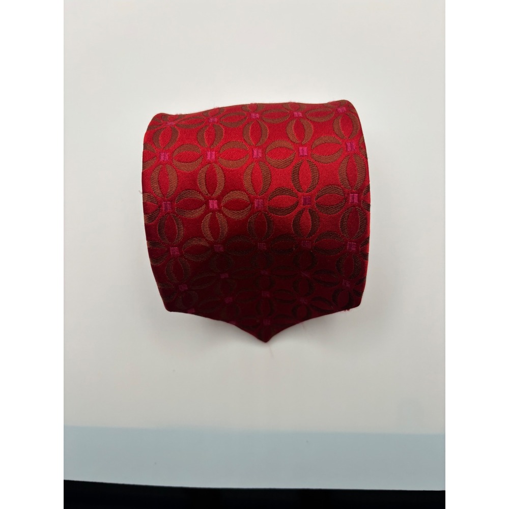Ike Behar Mens Silk Necktie Red Geometric Floral Pattern Made in USA